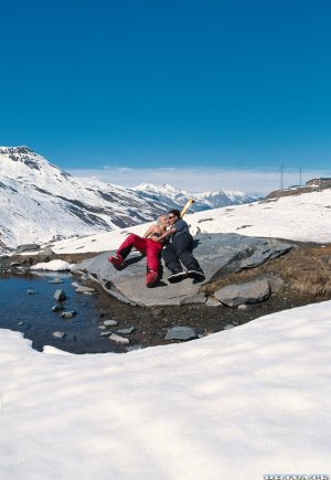 Анальные введения Кира Фото 2